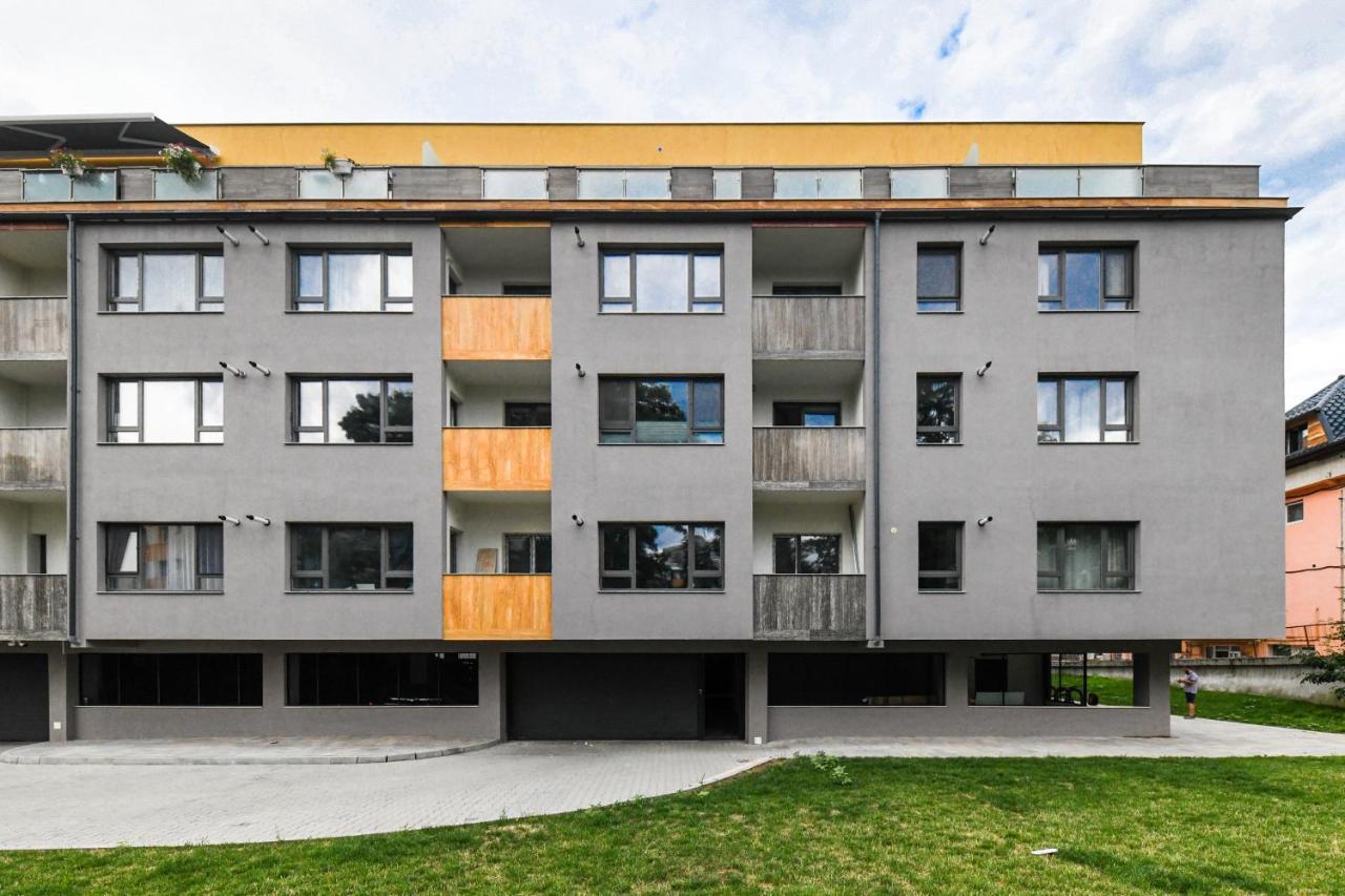 Modern Apartment In A Quiet Area Κλουζ-Ναπόκα Εξωτερικό φωτογραφία